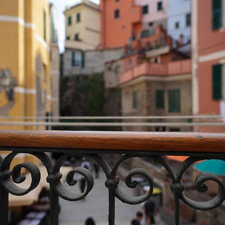 Apartamento Les Pieds Dans L'Eau Vernazza Exterior foto