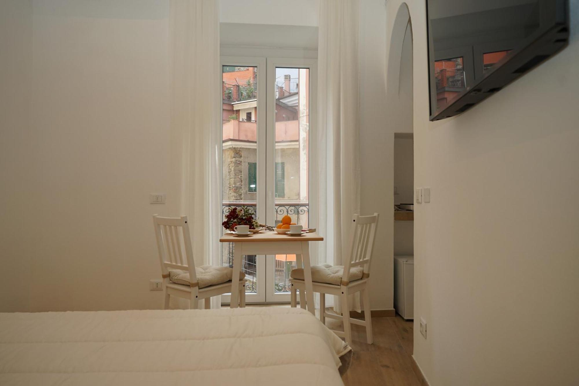 Apartamento Les Pieds Dans L'Eau Vernazza Exterior foto